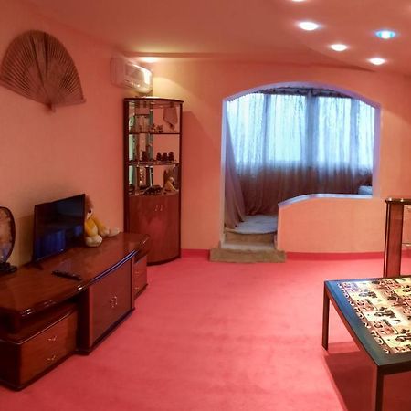 Viktor Apartment 초르노모르스크 외부 사진